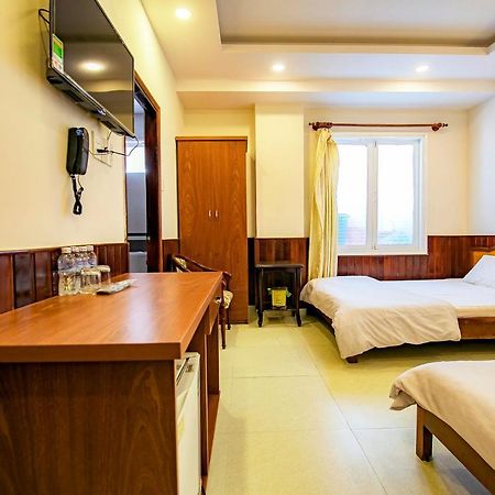 Bong Hong Hotel Да Лат Екстериор снимка