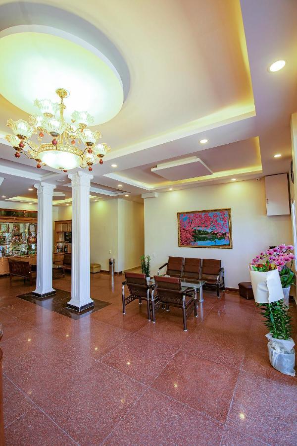 Bong Hong Hotel Да Лат Екстериор снимка