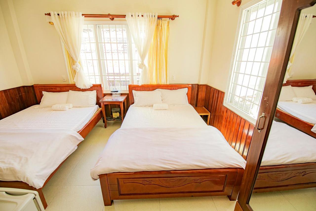 Bong Hong Hotel Да Лат Екстериор снимка