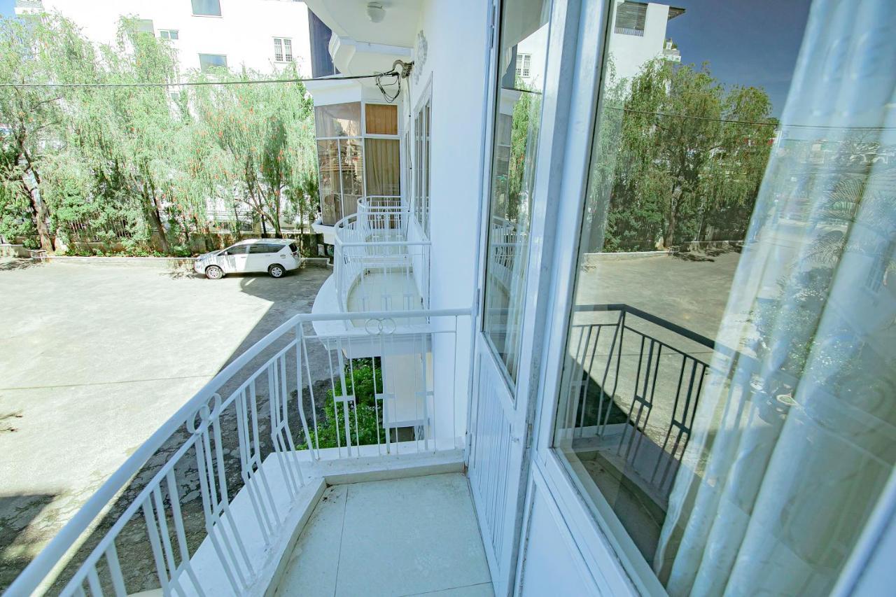 Bong Hong Hotel Да Лат Екстериор снимка