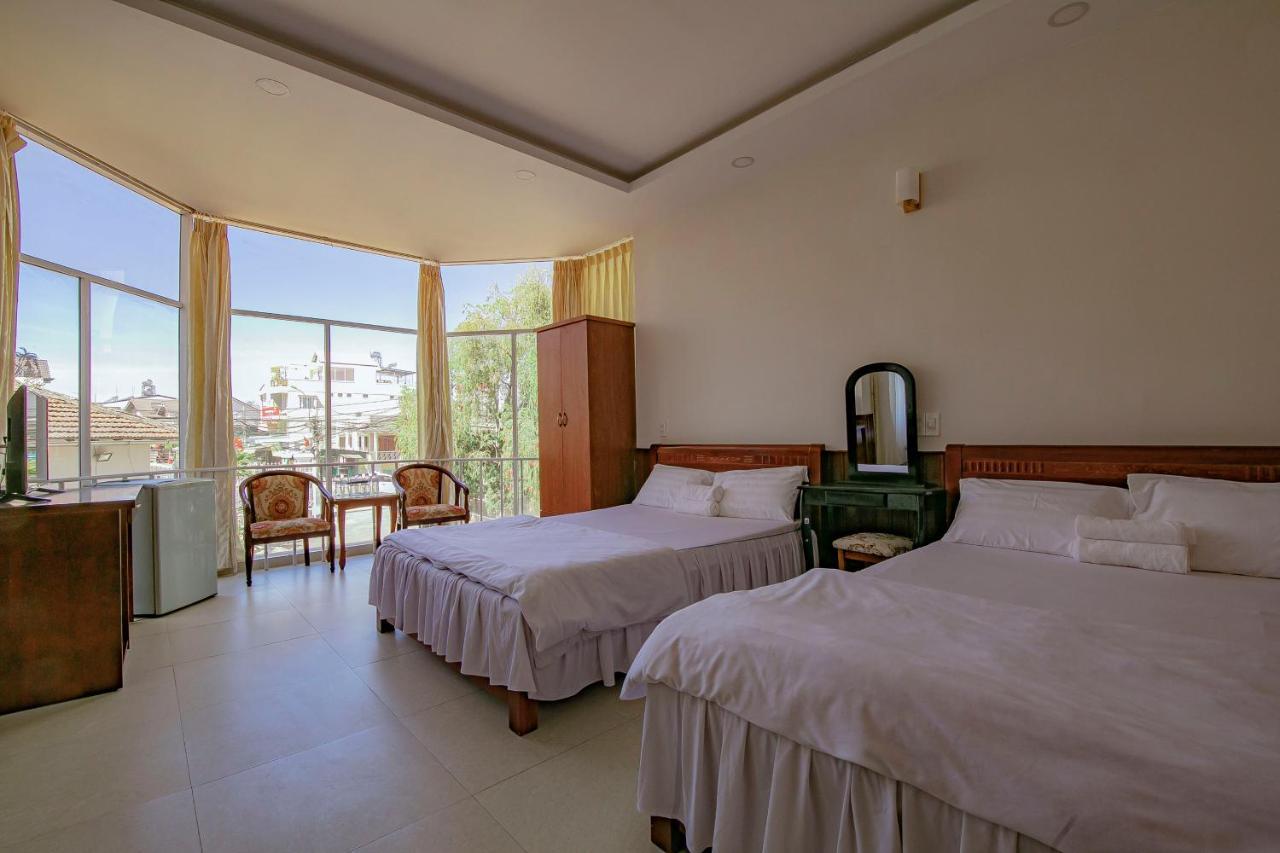 Bong Hong Hotel Да Лат Екстериор снимка