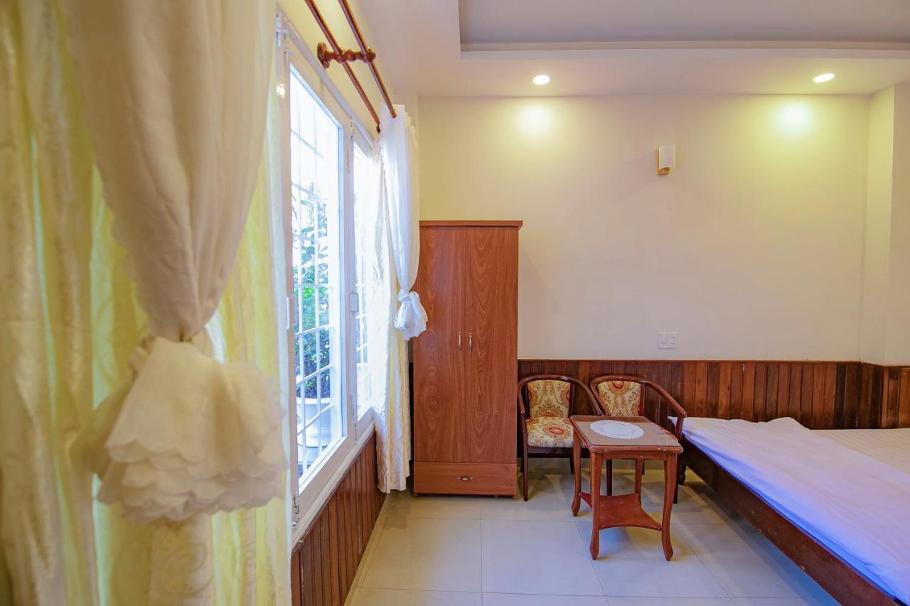 Bong Hong Hotel Да Лат Екстериор снимка
