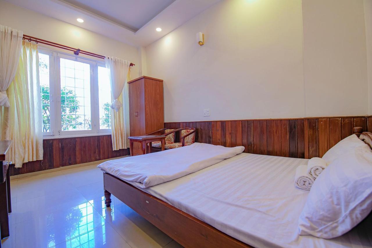 Bong Hong Hotel Да Лат Екстериор снимка
