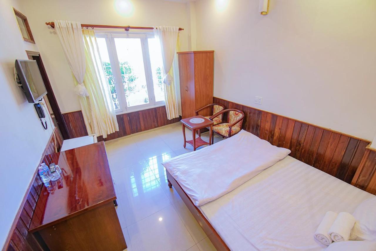 Bong Hong Hotel Да Лат Екстериор снимка