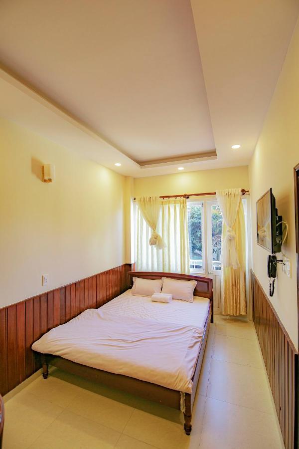 Bong Hong Hotel Да Лат Екстериор снимка